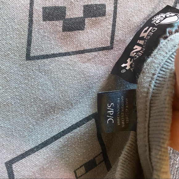 Kids Minecraft Sweater - Picture 3 of 4